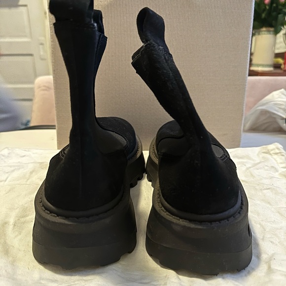 Simon Miller Suede Chelsea Boots - Picture 4 of 4